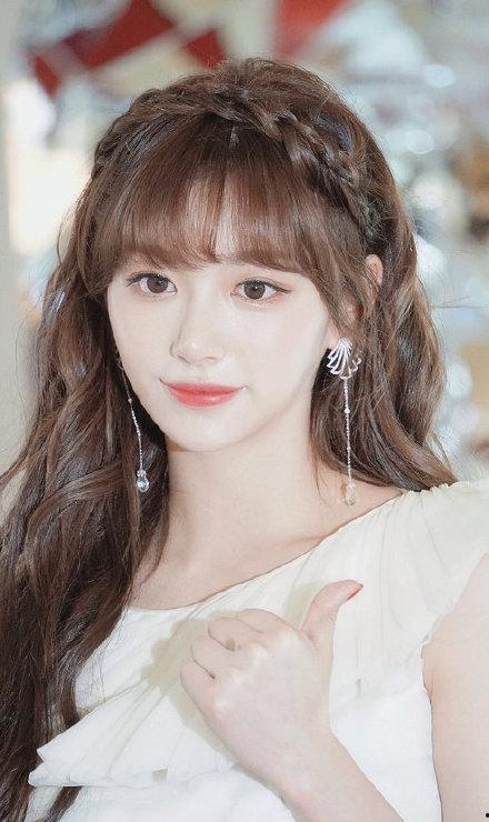 娱乐吃瓜君孔雪儿,娱乐吃瓜界的璀璨明星 第2张 娱乐吃瓜君孔雪儿,娱乐吃瓜界的璀璨明星 第2张